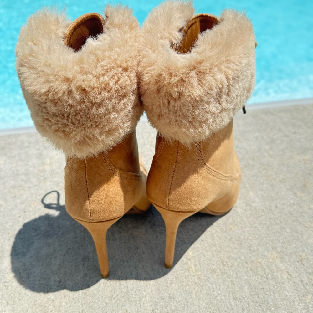 New Charlotte Russe Faux Suede Corset Lace Up Faux Fur Trim Stiletto Boot - Picture 10 of 14